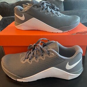 Brand New Nike Metcon 5!